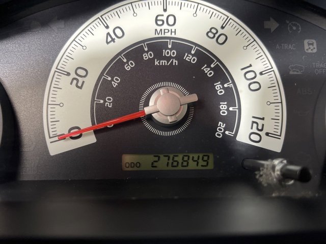 Used 2013 Toyota FJ Cruiser 4WD image 28