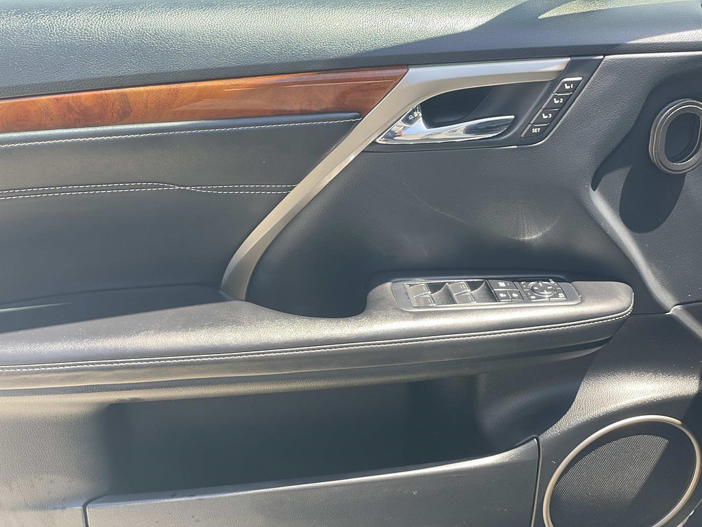 Used 2019 Lexus RX 350L FWD image 15