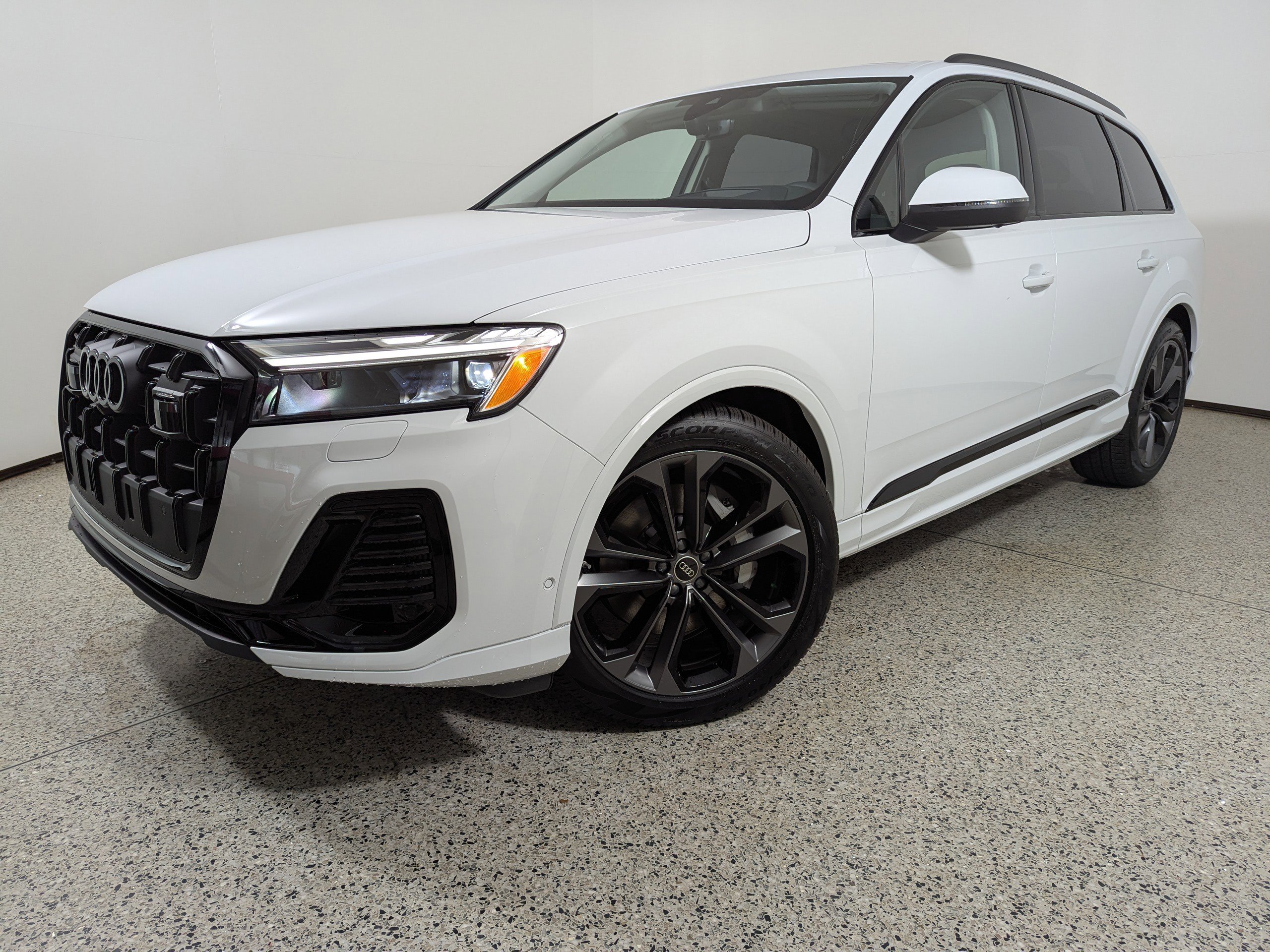 New 2026 Audi Q7 3.0T Prestige image 21