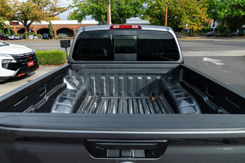 New 2026 Nissan Frontier S image 7