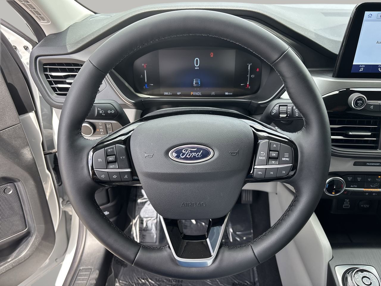 Used 2025 Ford Escape Active w/ Cold Weather Package FWD image 23
