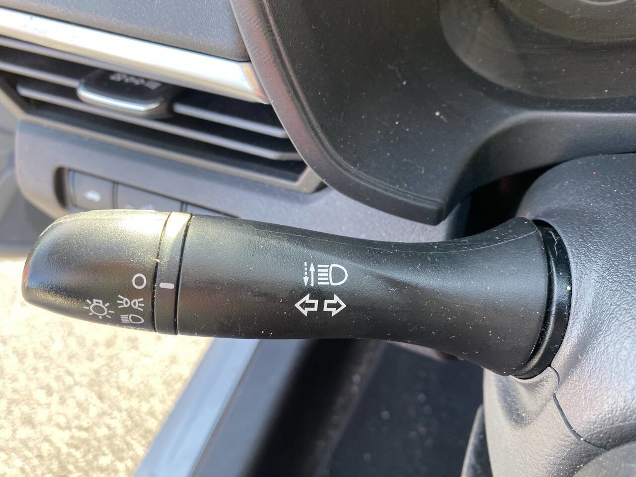 Used 2022 Nissan Altima 2.5 S image 38