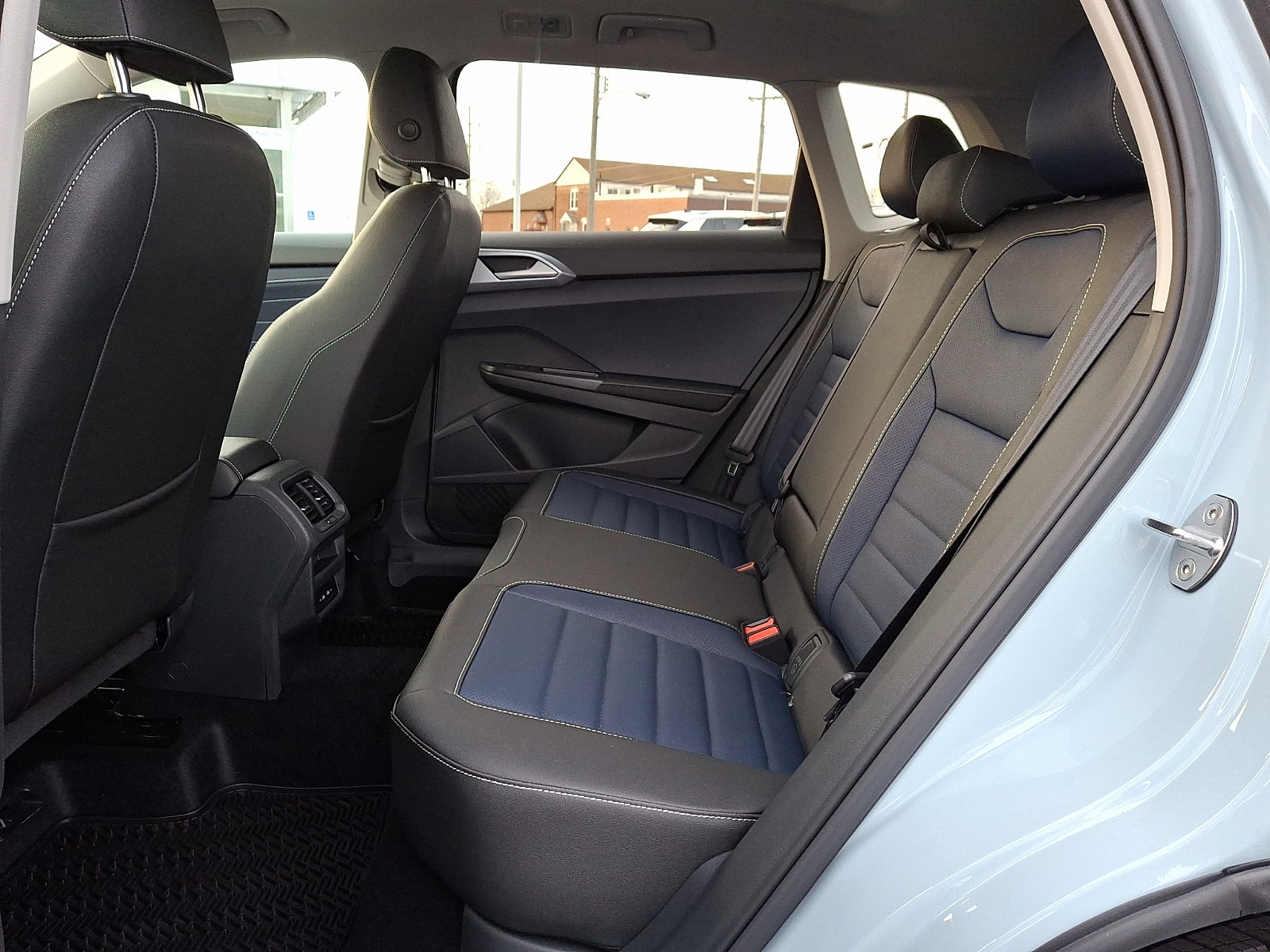 New 2026 Volkswagen Taos SEL AWD/4WD image 6