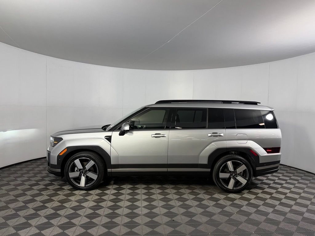 Used 2024 Hyundai Santa Fe Limited AWD/4WD image 10