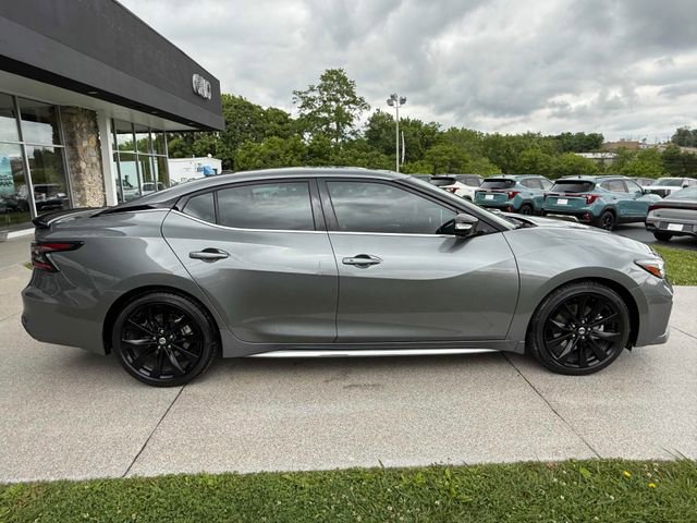 Used 2021 Nissan Maxima SR w/ Sport Mat Group FWD image 20
