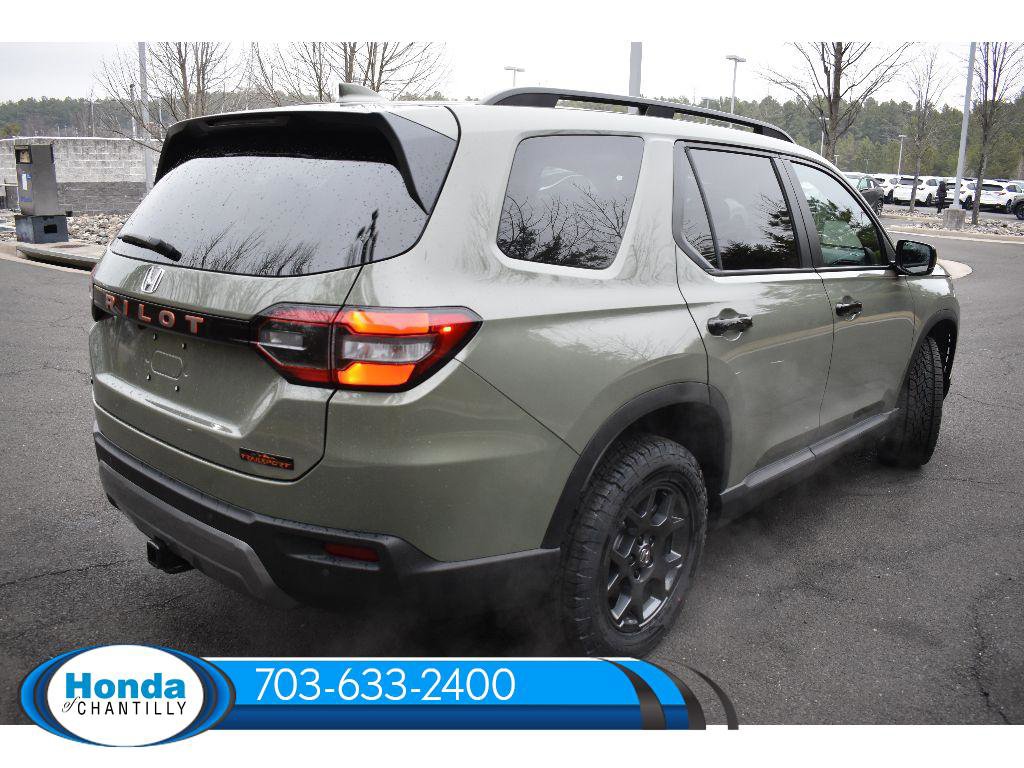 New 2026 Honda Pilot TrailSport image 7