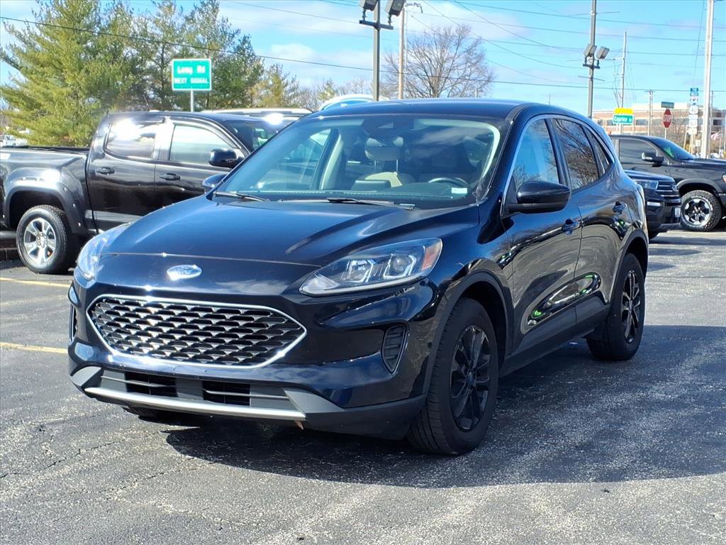 Used 2021 Ford Escape SE w/ Convenience Package image 3