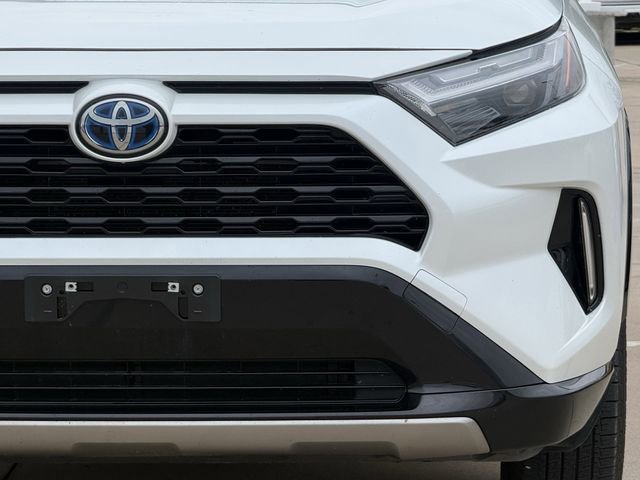 Used 2023 Toyota RAV4 XSE AWD/4WD image 9