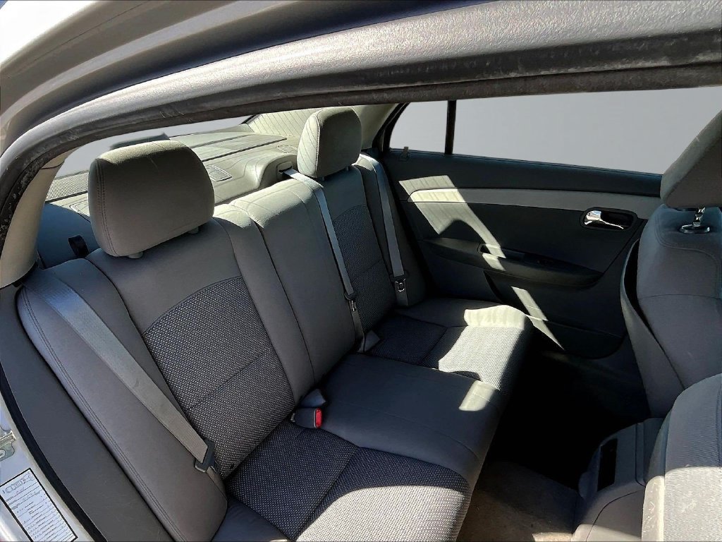 Used 2011 Chevrolet Malibu LS FWD image 24