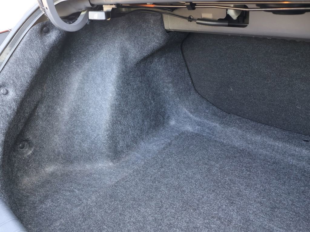 Used 2018 Honda Civic EX-L image 33