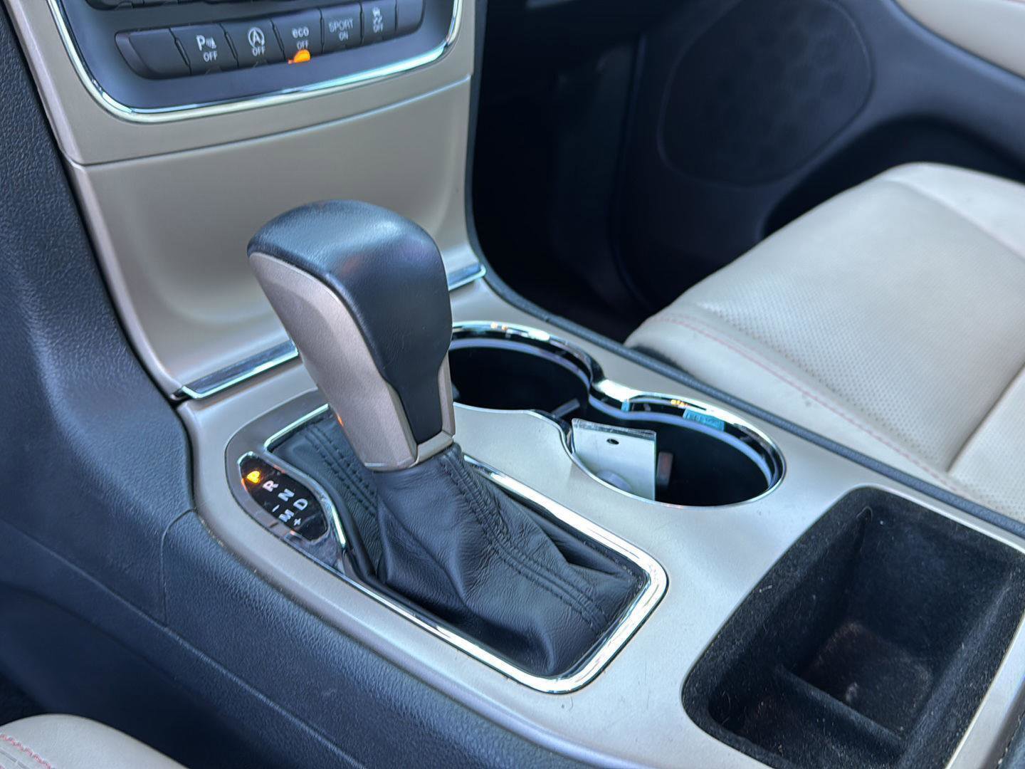 Used 2016 Jeep Grand Cherokee Limited 75th Anniversary image 26