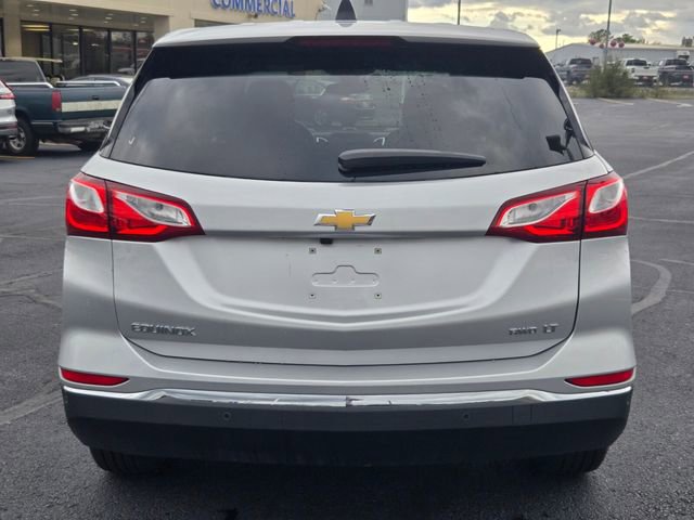 Used 2021 Chevrolet Equinox LT w/ Driver Convenience Package image 4