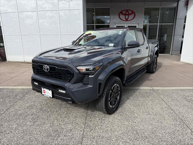 Certified 2024 Toyota Tacoma TRD Sport AWD/4WD image 4