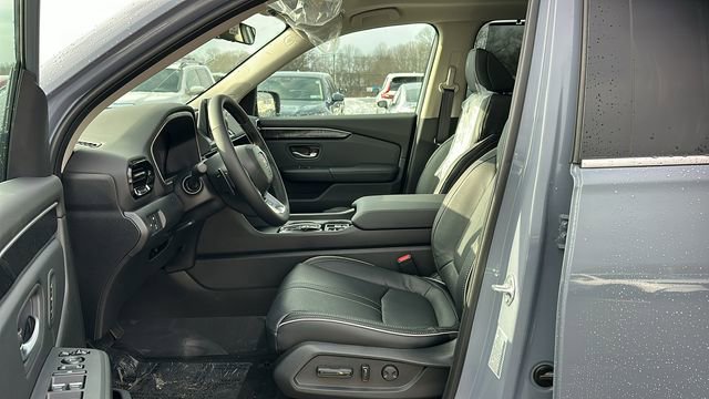 New 2025 Honda Pilot Elite image 9
