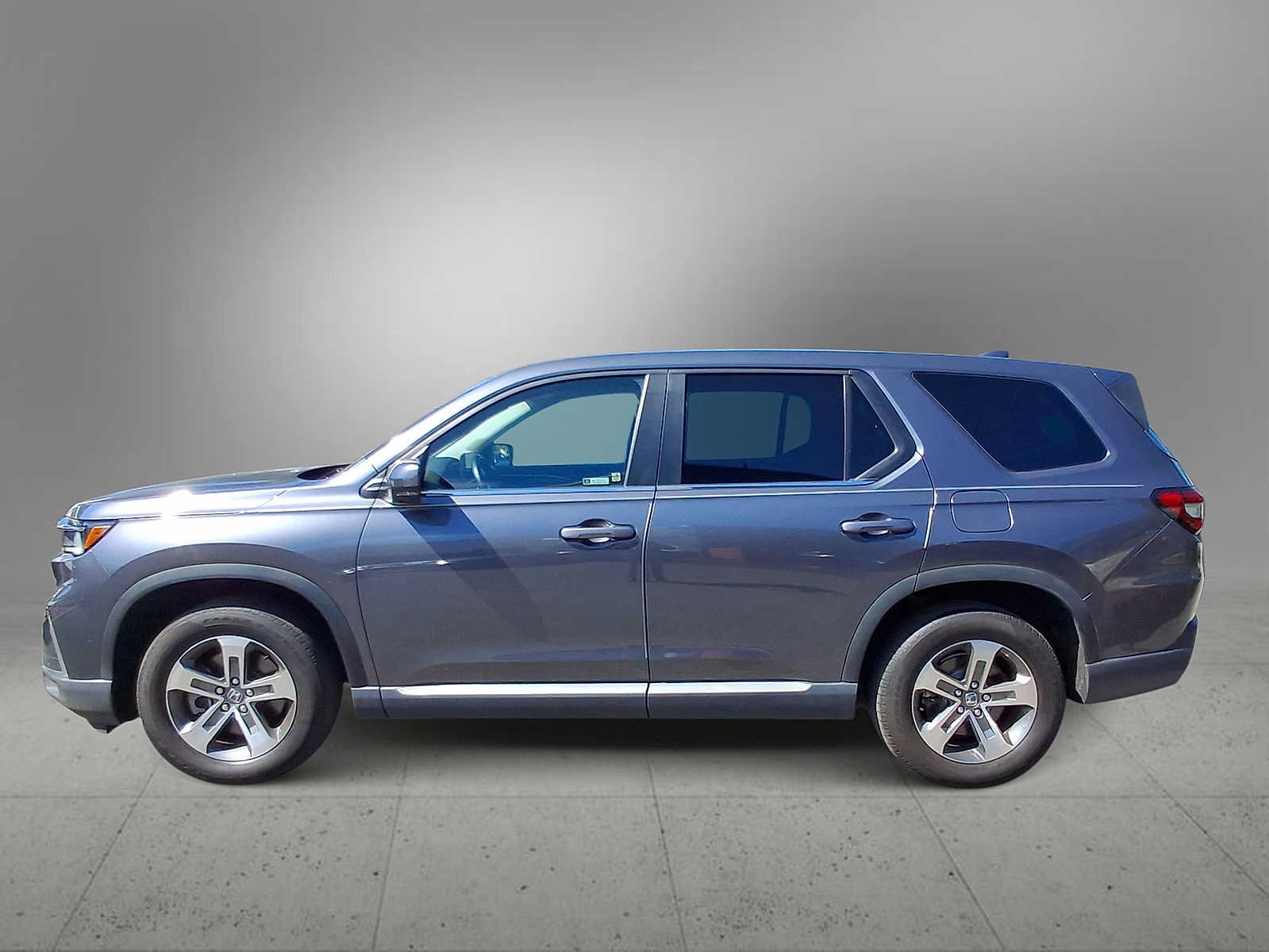 Used 2024 Honda Pilot EX-L image 5