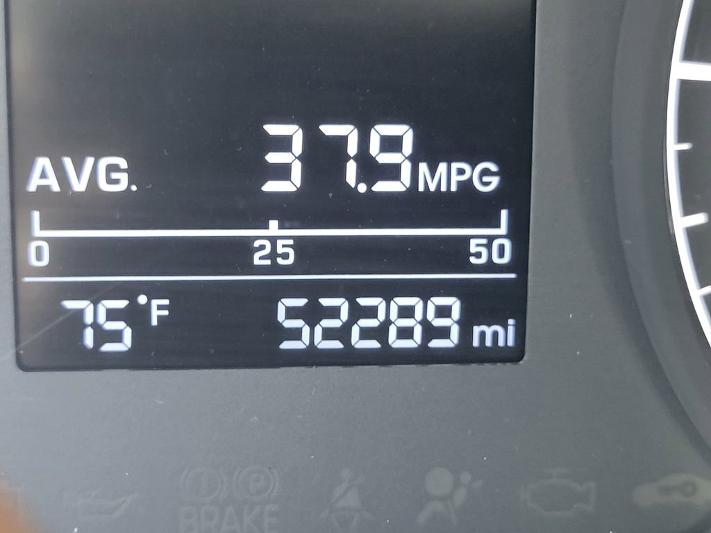 Used 2022 Hyundai Accent SEL image 23