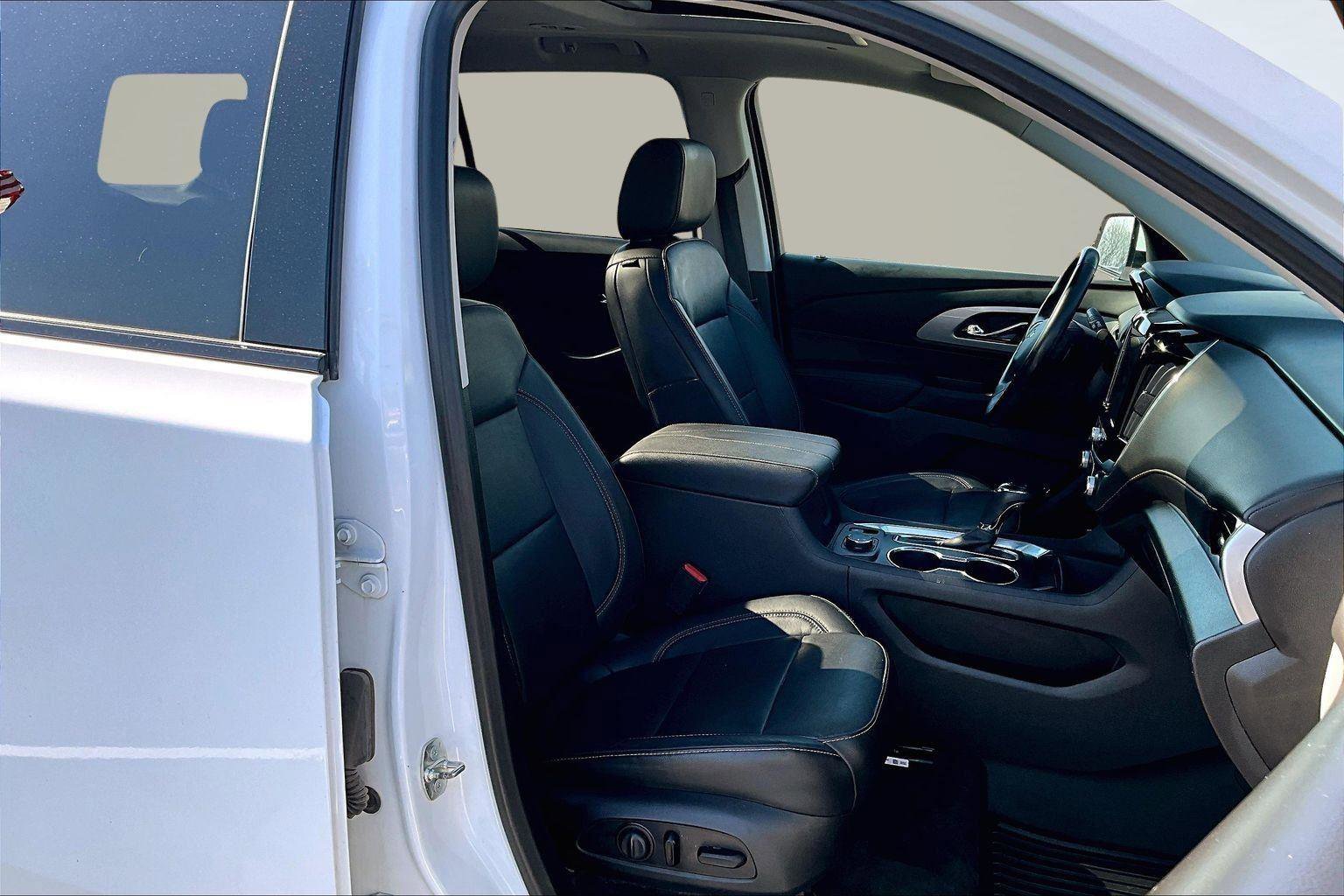 Used 2020 Chevrolet Traverse RS AWD/4WD image 8
