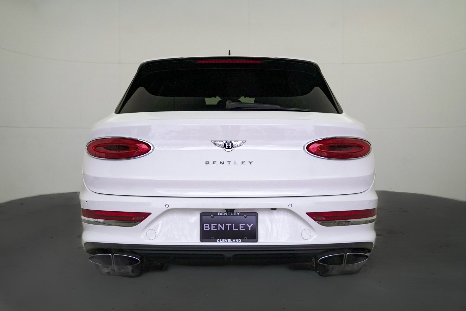 Used 2022 Bentley Bentayga image 78