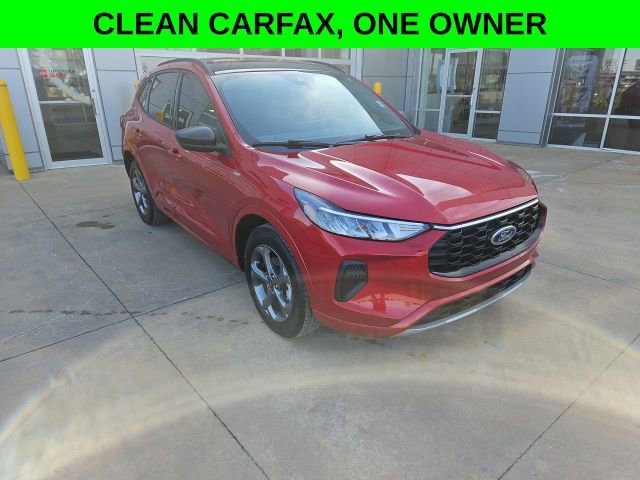 Used 2023 Ford Escape ST-Line w/ Tech Pack #1 image 1
