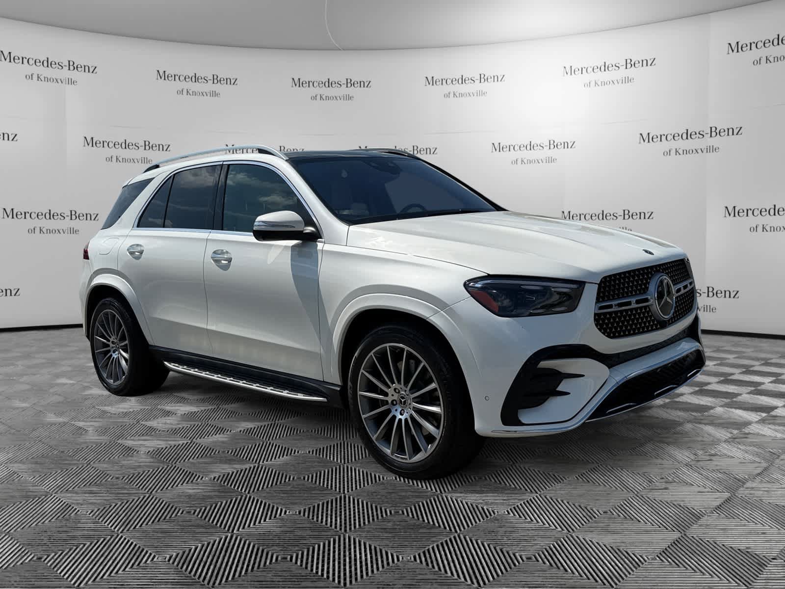 Certified 2024 Mercedes-Benz GLE 450e 4MATIC image 7