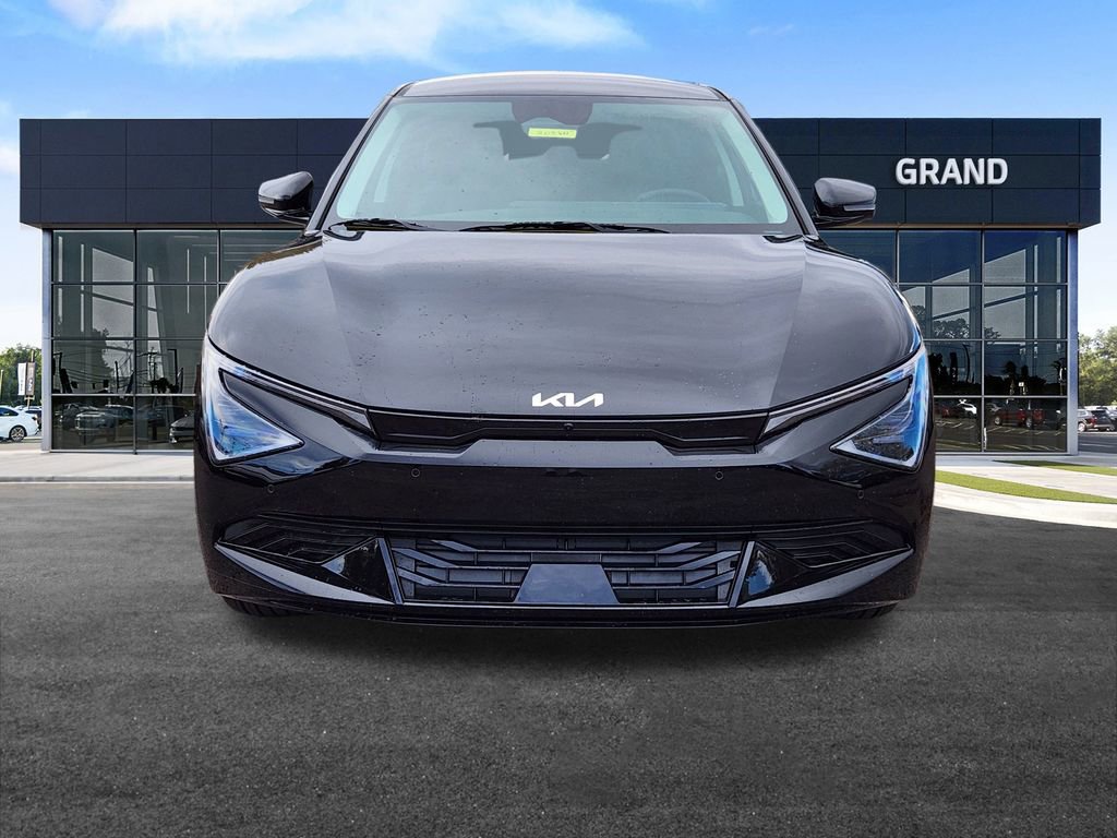 New 2025 Kia EV6 Wind image 3