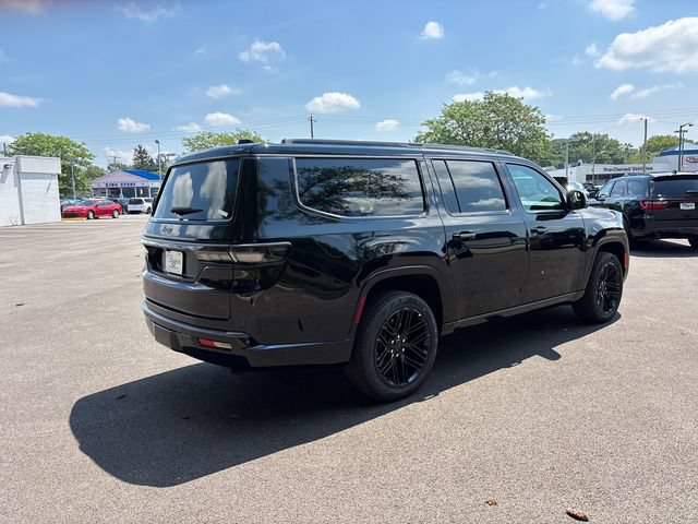 New 2026 Jeep Grand Wagoneer L Limited AWD/4WD image 32