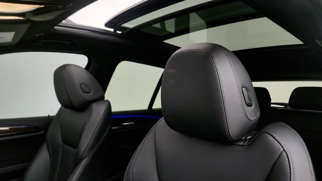 Used 2023 BMW X3 sDrive30i w/ Premium Package RWD image 48