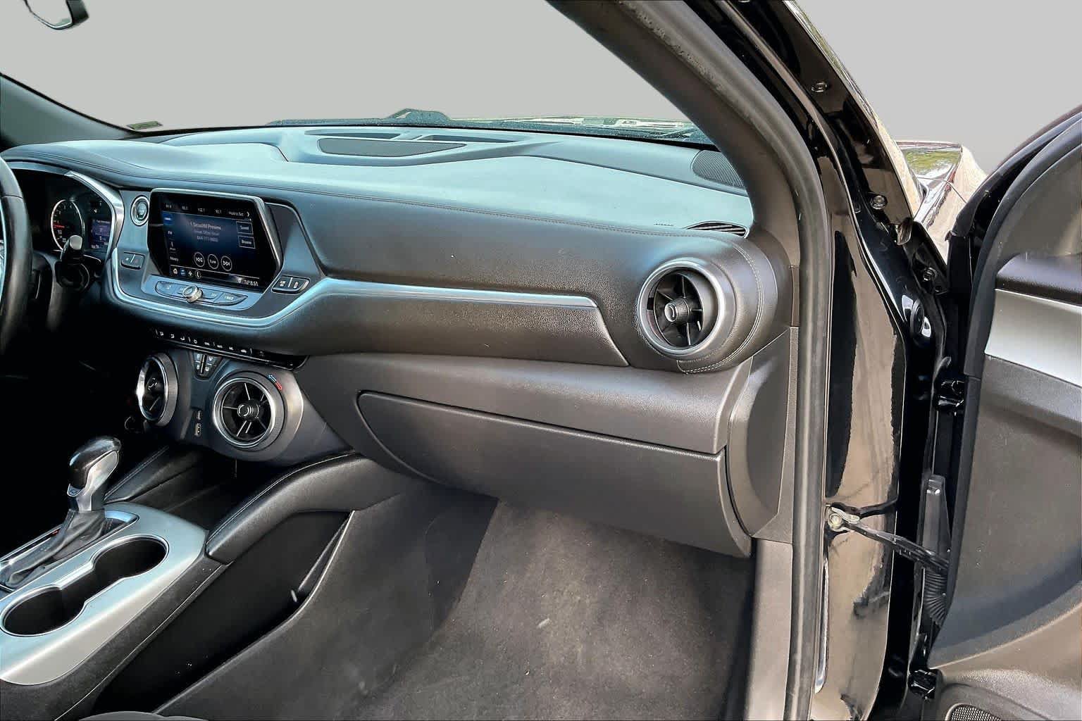 Used 2020 Chevrolet Blazer LT FWD image 18