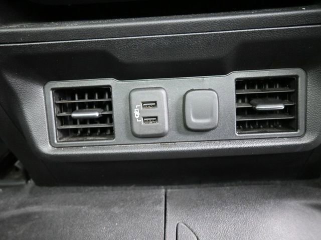 Used 2021 Chevrolet Silverado 1500 LT image 37