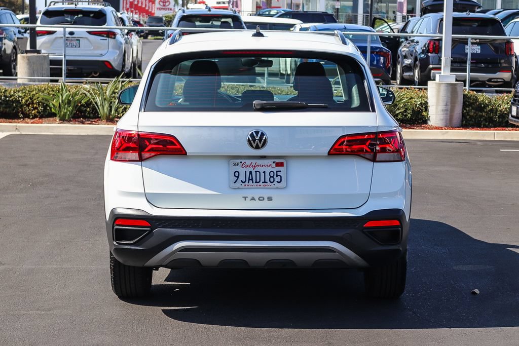 Used 2023 Volkswagen Taos S FWD image 6