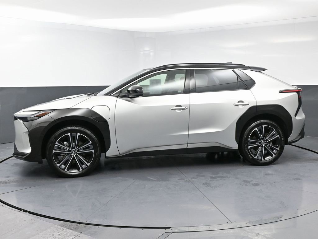 Used 2023 Toyota bZ4X Limited image 6