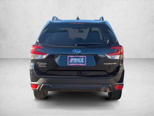 Used 2024 Subaru Forester Premium image 7