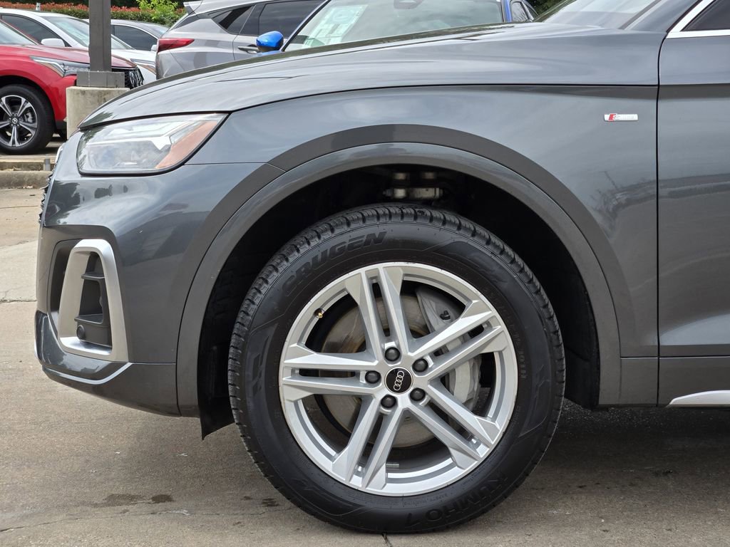 Certified 2023 Audi Q5 e Premium Plus w/ Premium Plus Package AWD/4WD image 13