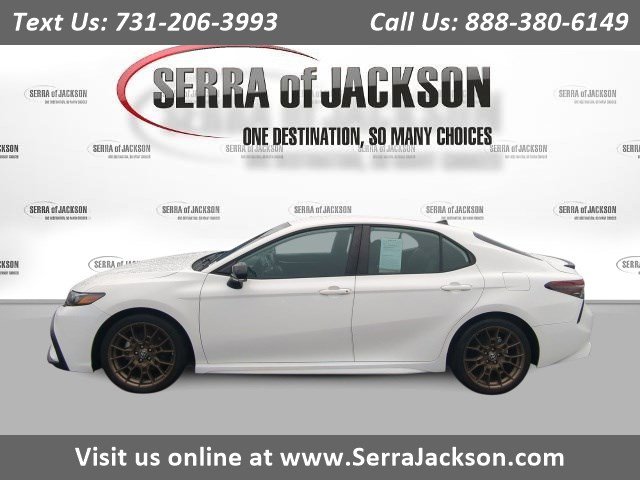 Used 2023 Toyota Camry SE w/ Convenience Package