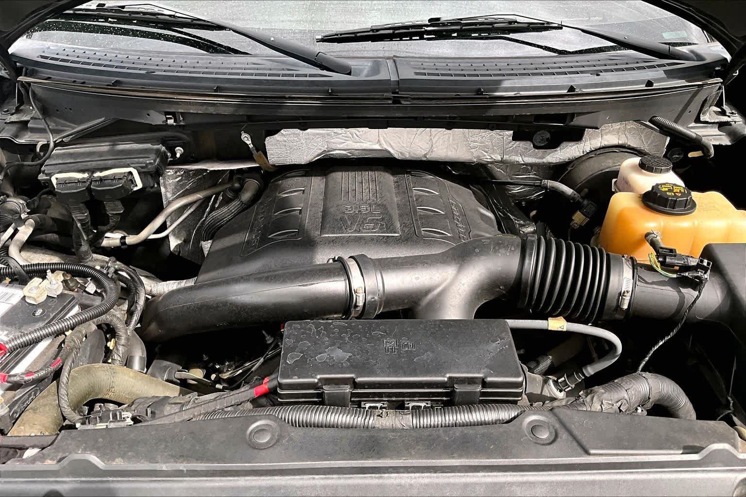 Used 2013 Ford F150 Lariat w/ Luxury Equipment Group RWD image 32