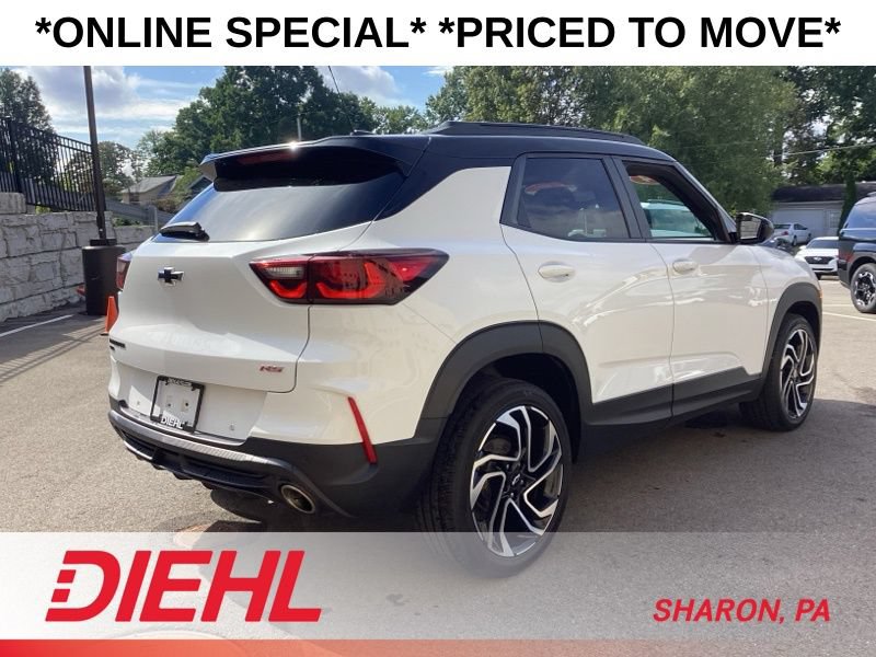 Used 2024 Chevrolet TrailBlazer RS w/ Convenience Package AWD/4WD image 8