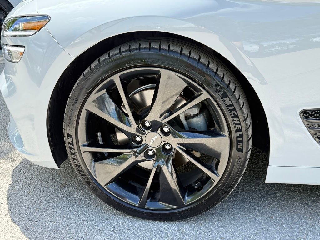 Used 2023 Genesis G70 2.0T w/ Sport Prestige Package RWD image 28