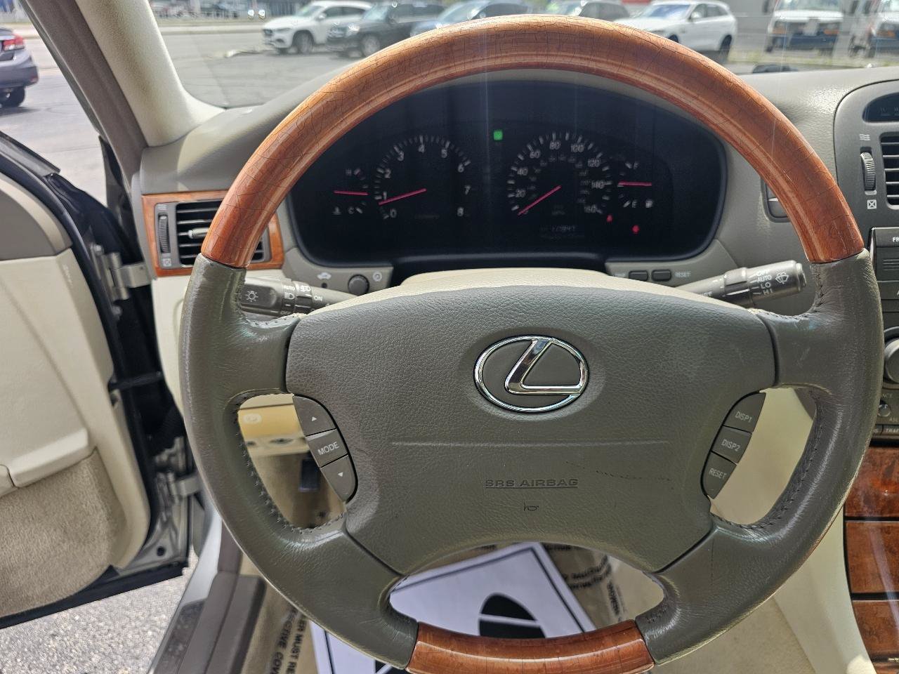 Used 2002 Lexus LS 430 RWD image 25