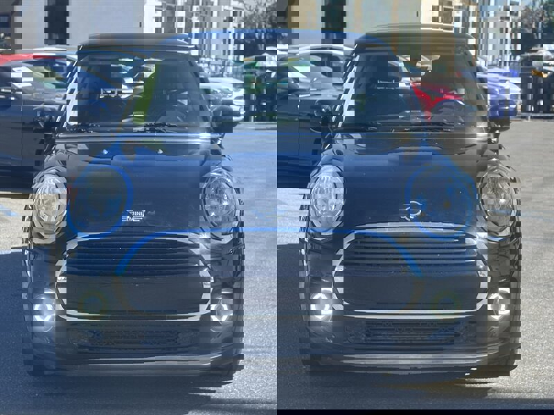 Used 2020 MINI Cooper 2-Door Hardtop image 8