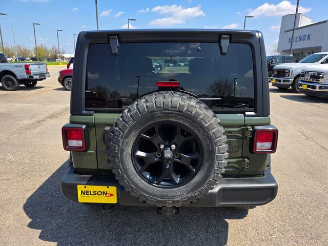 Used 2022 Jeep Wrangler Unlimited Sport AWD/4WD image 12