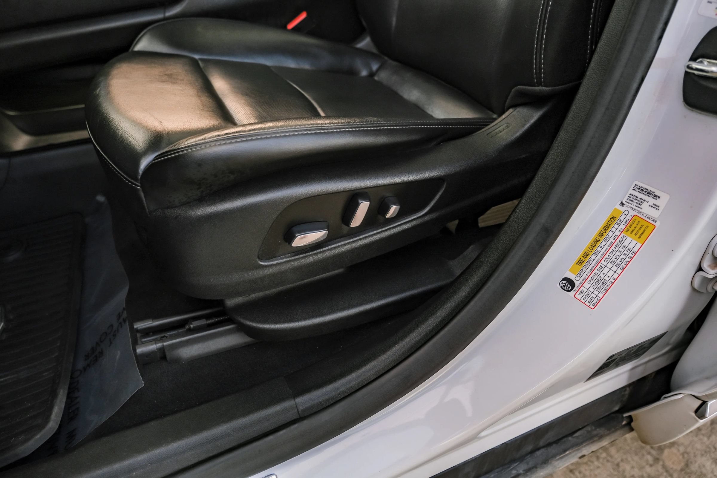 Used 2020 Cadillac XT6 Premium Luxury FWD image 31