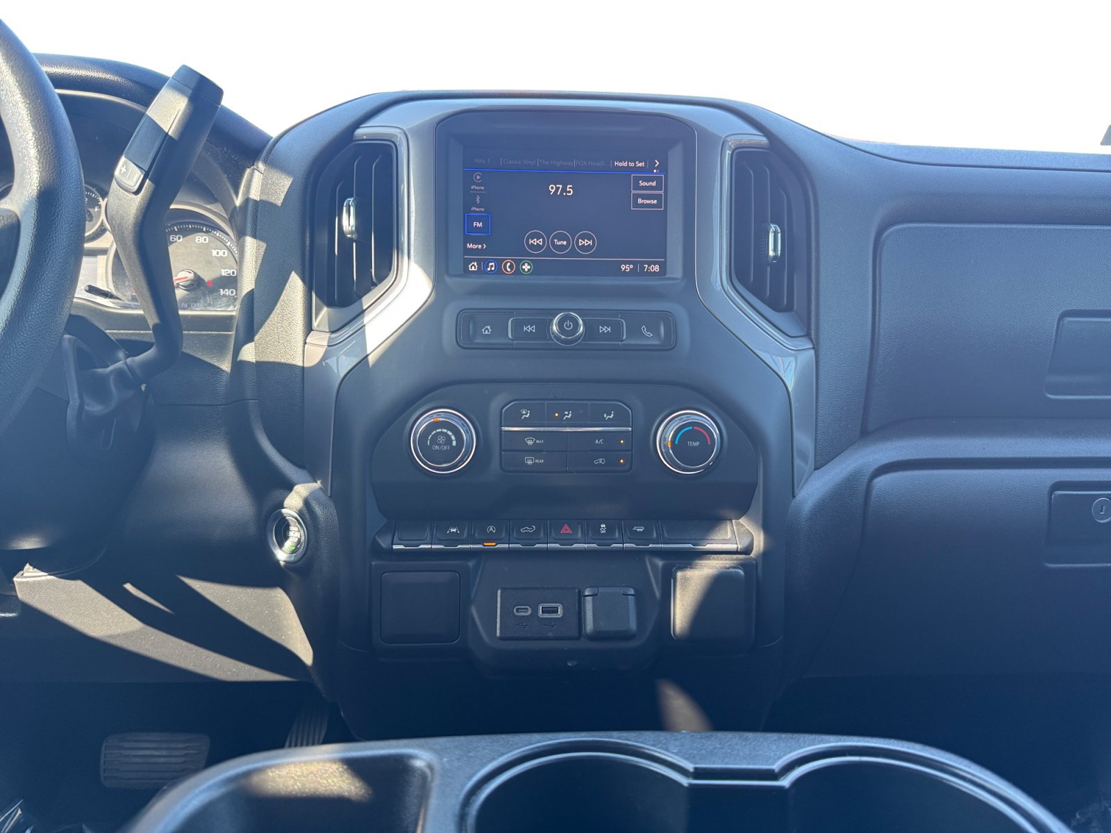 Used 2022 Chevrolet Silverado 1500 Custom w/ Rally Edition RWD image 11