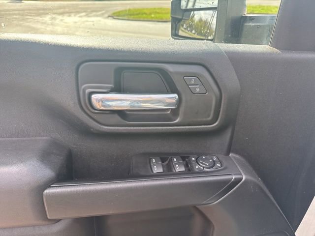 Used 2020 Chevrolet Silverado 2500 Custom w/ Custom Value Package image 19