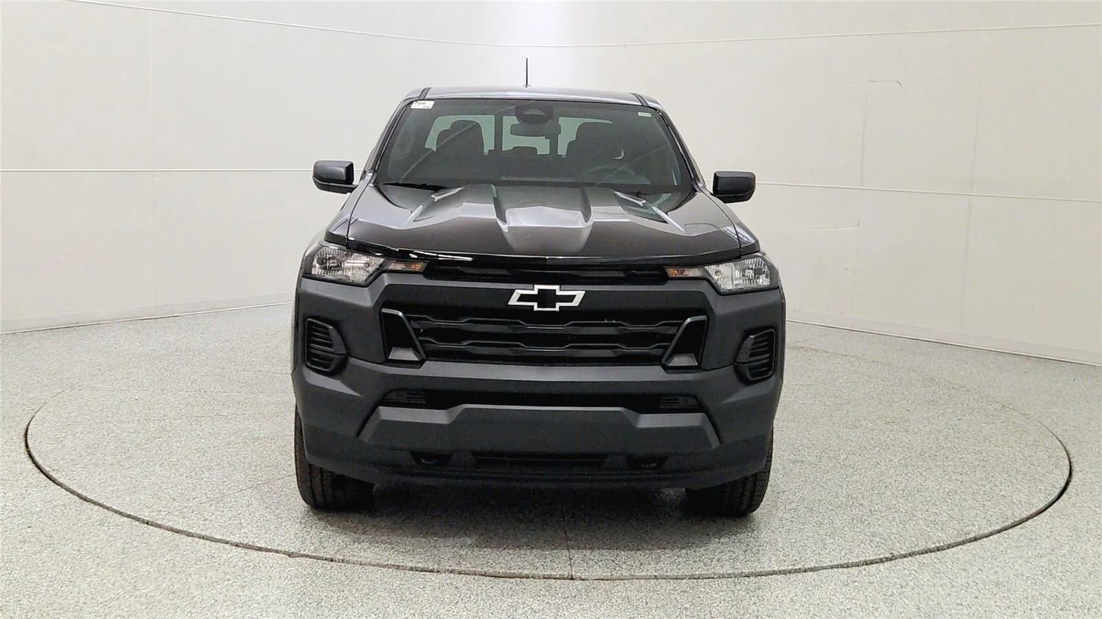New 2026 Chevrolet Colorado W/T image 2