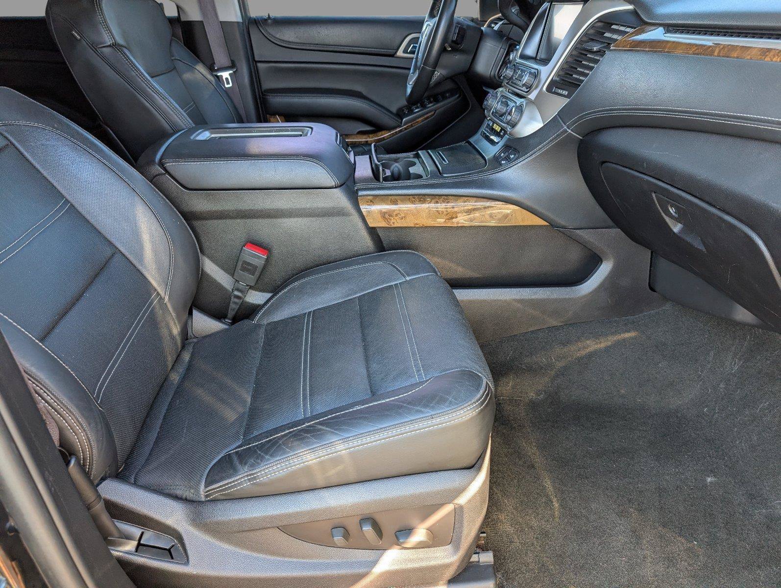 Used 2015 GMC Yukon Denali w/ Premium Package RWD image 44