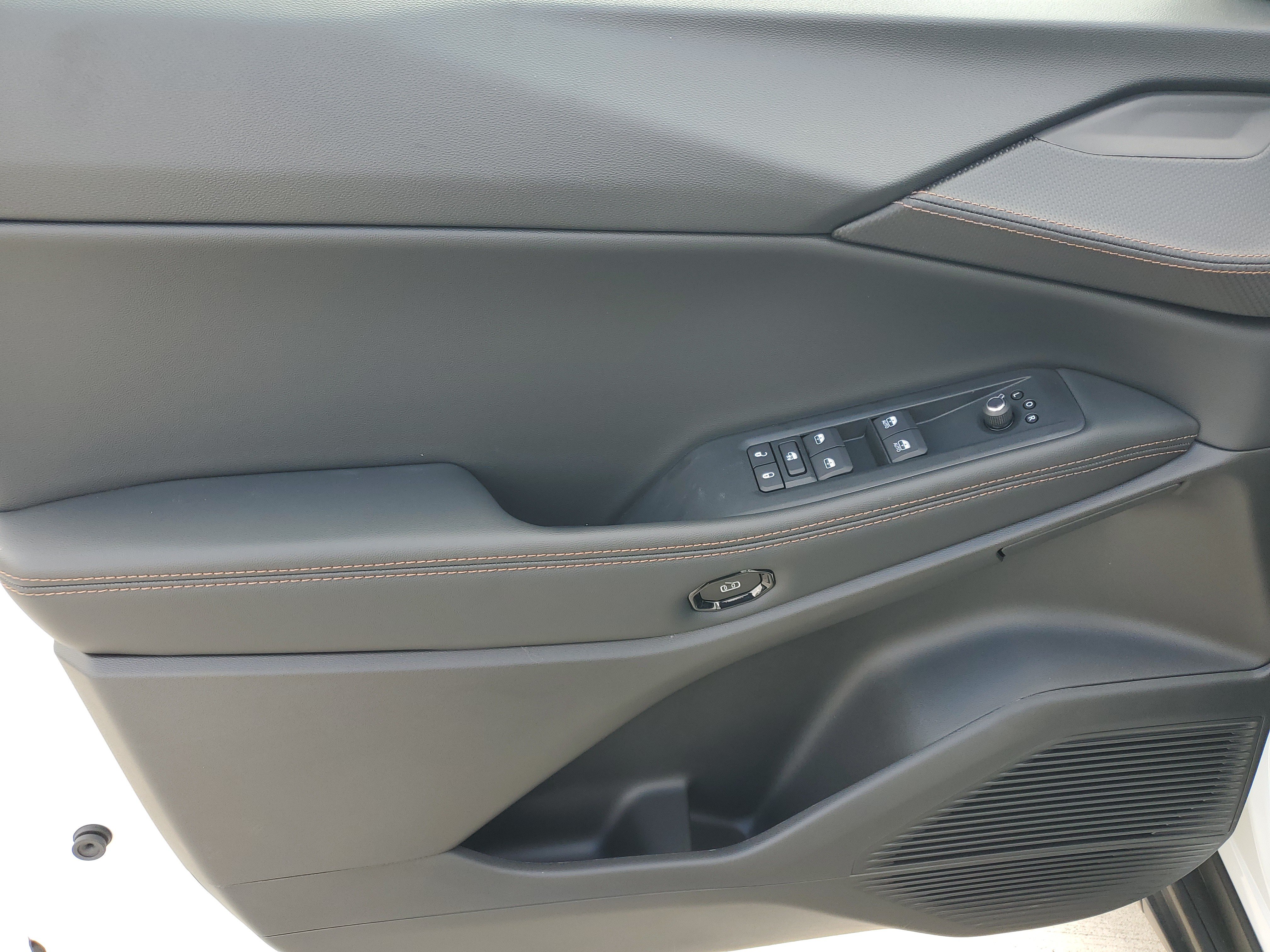 New 2026 Jeep Cherokee Limited AWD/4WD image 15