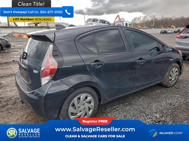 Used 2015 Toyota Prius C Two image 4