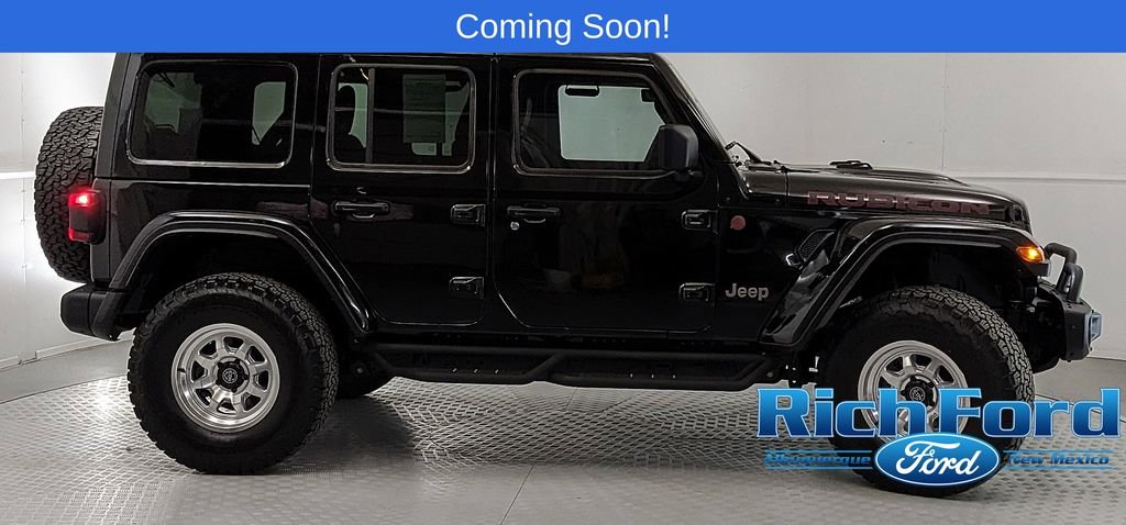 Used 2025 Jeep Wrangler Unlimited Rubicon AWD/4WD image 2