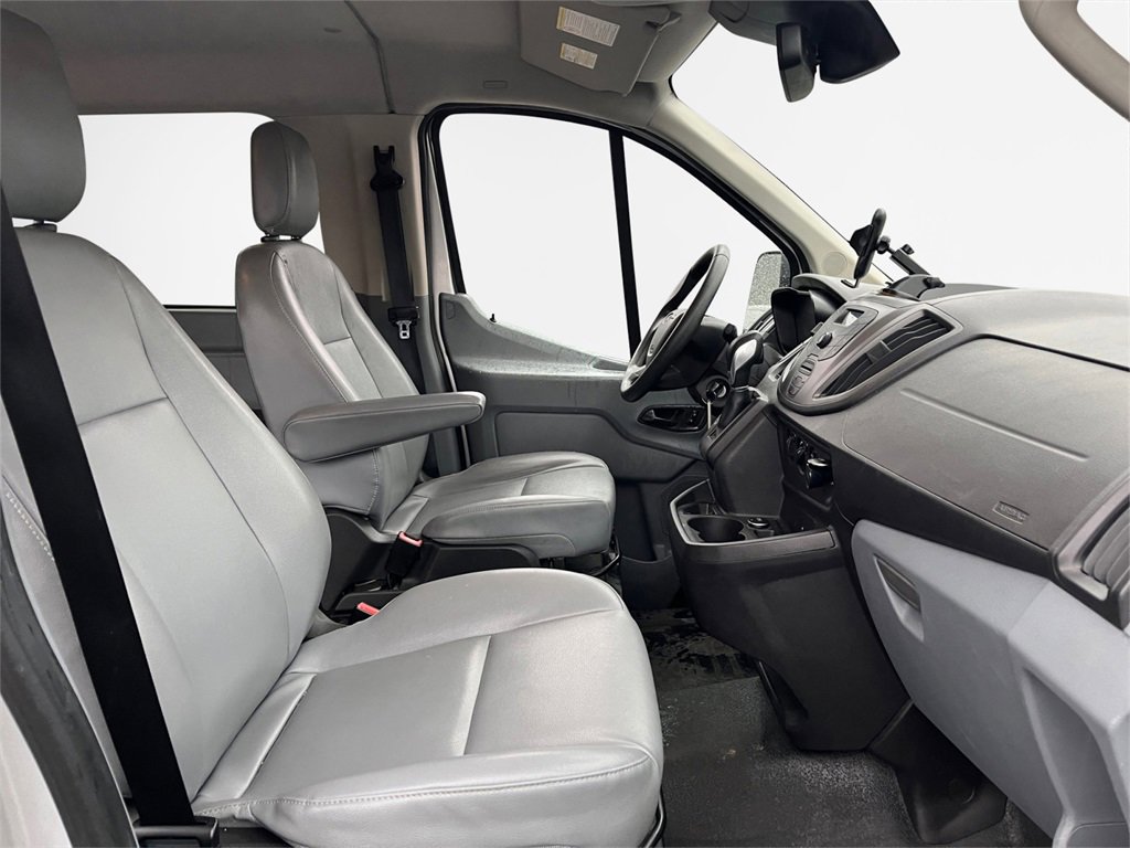 Used 2016 Ford Transit 350 XL image 26