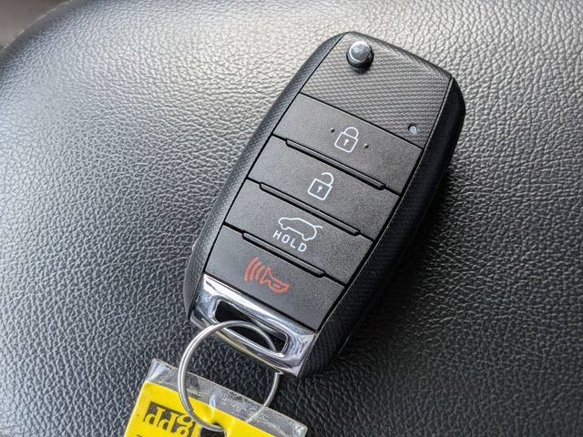 Used 2016 Kia Soul FWD image 24